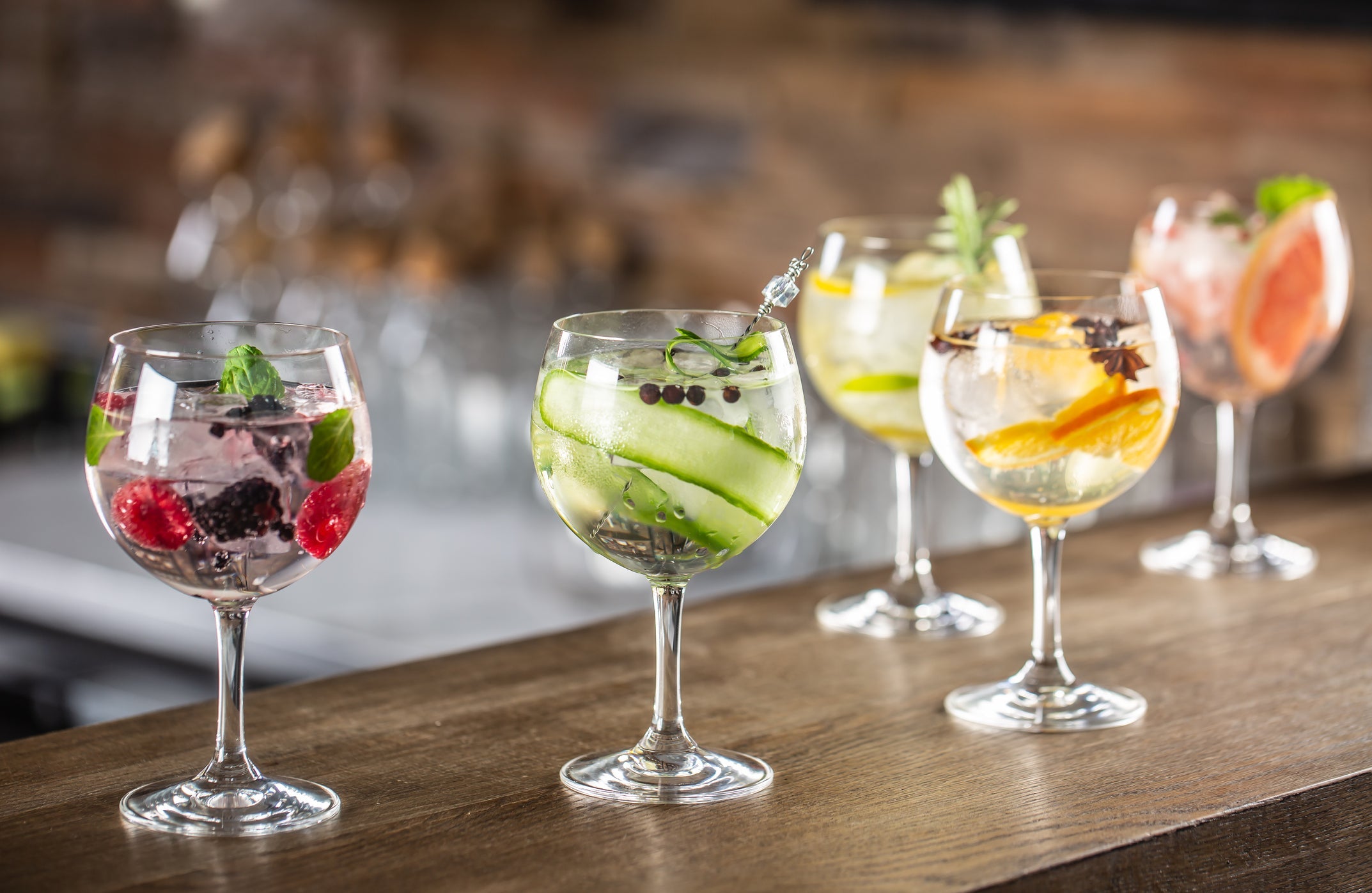 5 Classic Gin Cocktails