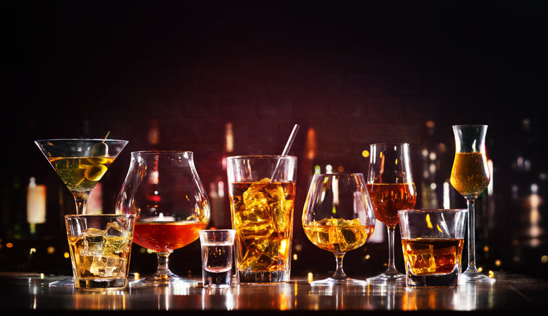 A Toast to Hollywood Glam: Golden Globe Viewing Party Cocktails