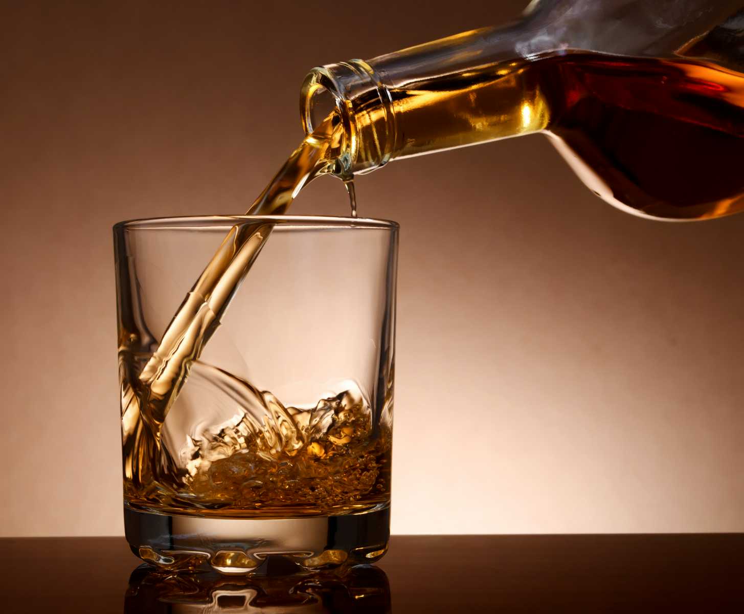 Whisky vs. Whiskey: What’s the Difference?